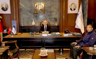 TOGÜ Rektörü Prof. Dr. Fatih Yılmaz, AA “Yılın Kareleri” Oylamasına Katıldı